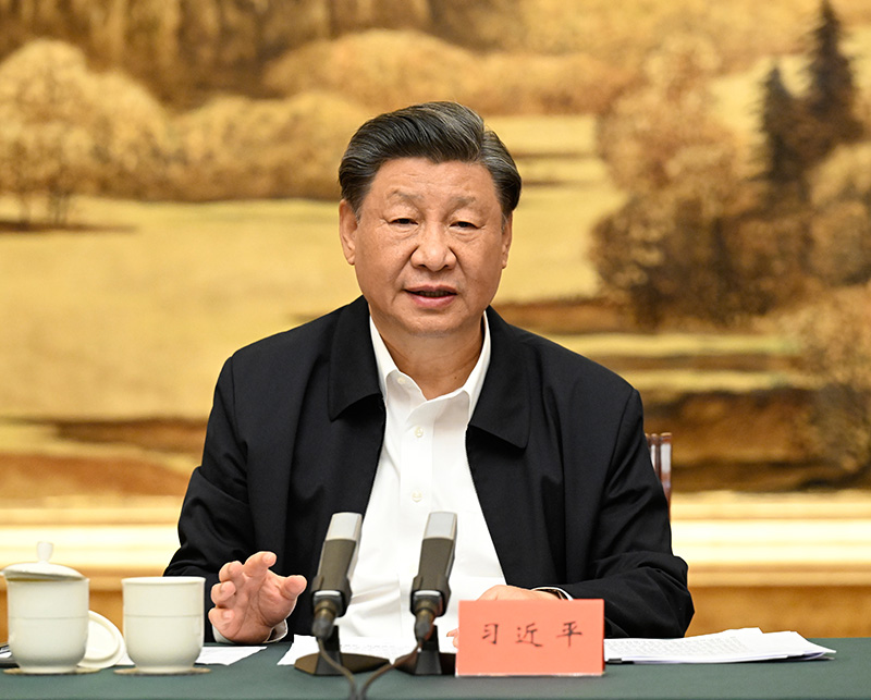 5月17日上午，中共中央總書記、國家主席、中央軍委主席習(xí)近平在陜西西安主持中國－中亞峰會前夕，專門聽取陜西省委和省政府工作匯報，發(fā)表了重要講話。